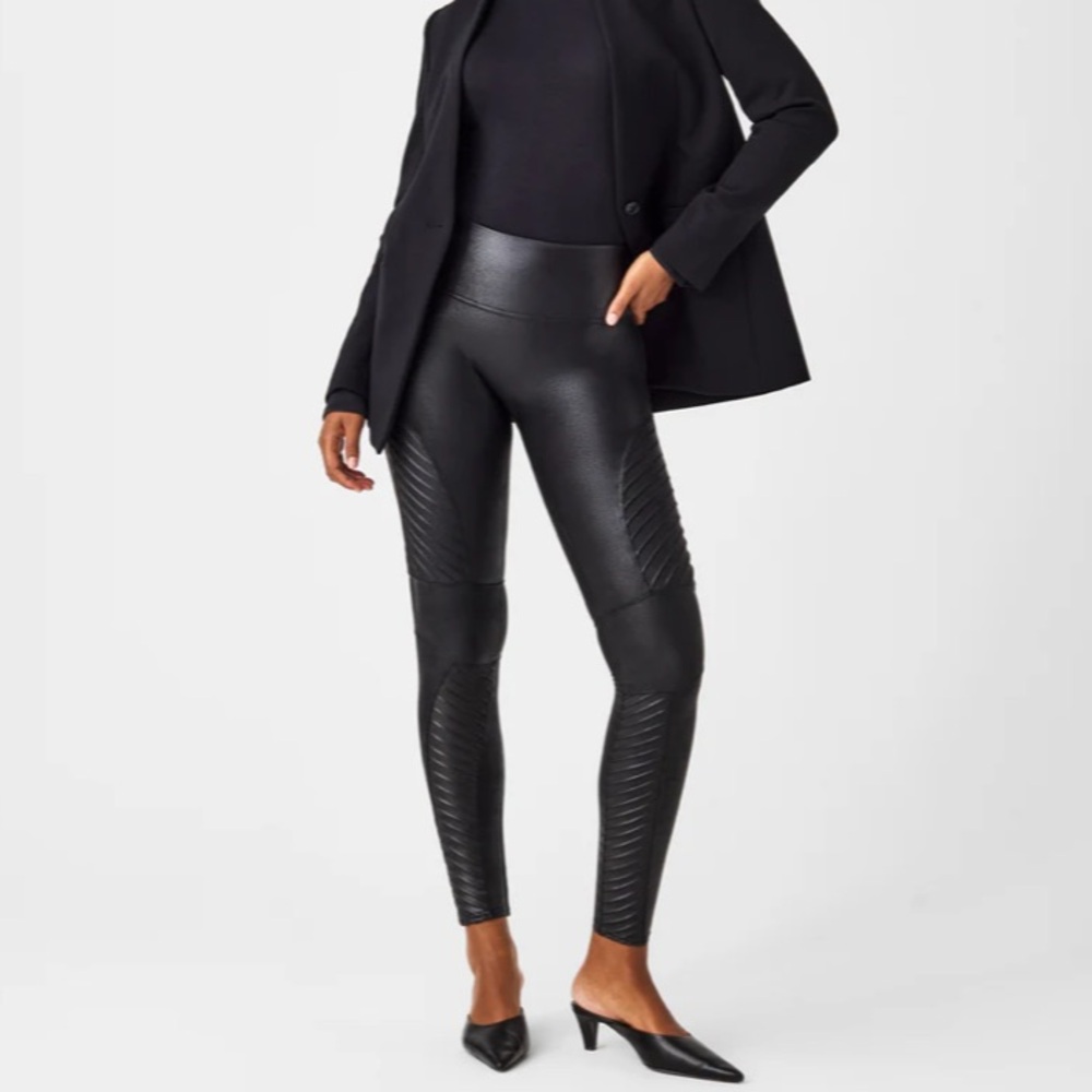 ✨Spanx Faux Leather Moto Leggings